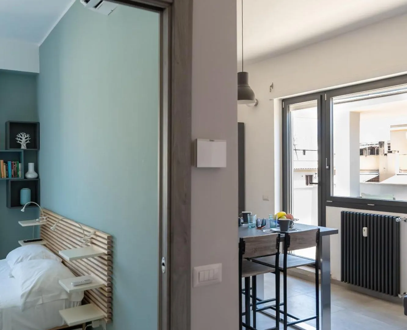 Penthouse With Panoramic Terrace -3 Min To Metro A Apartment Rome
