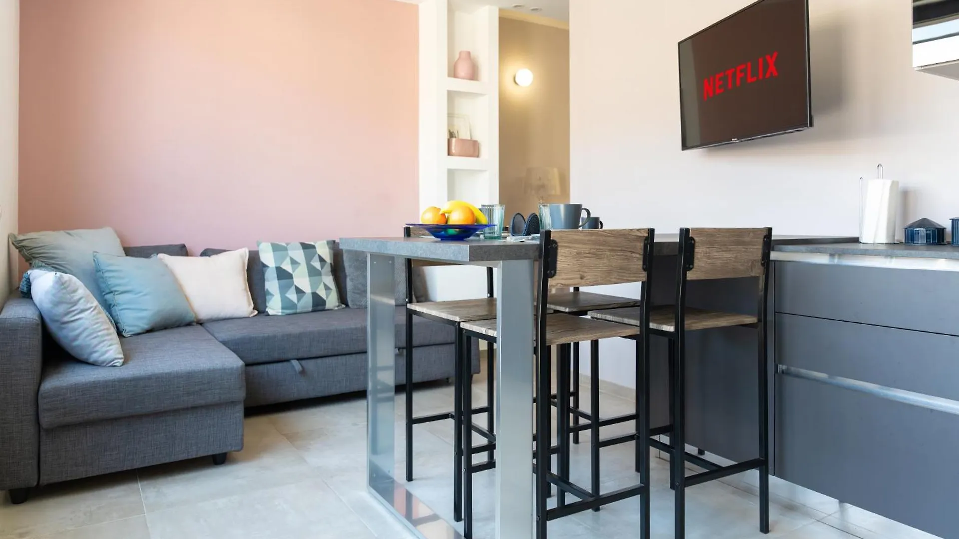 Penthouse With Panoramic Terrace -3 Min To Metro A Apartment Rome