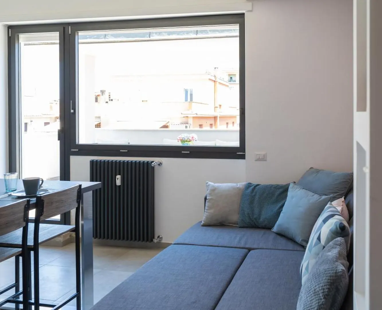 Penthouse With Panoramic Terrace -3 Min To Metro A Apartment Rome