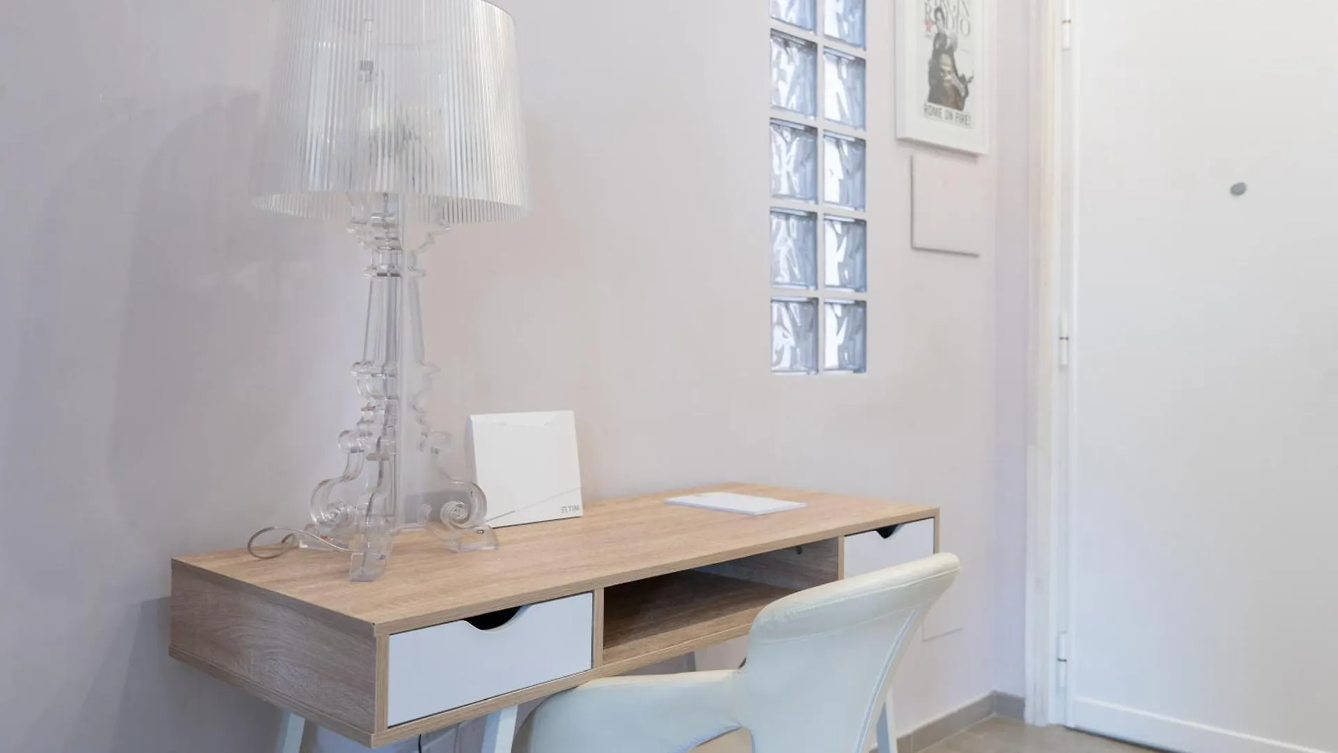 Penthouse With Panoramic Terrace -3 Min To Metro A Apartment Rome