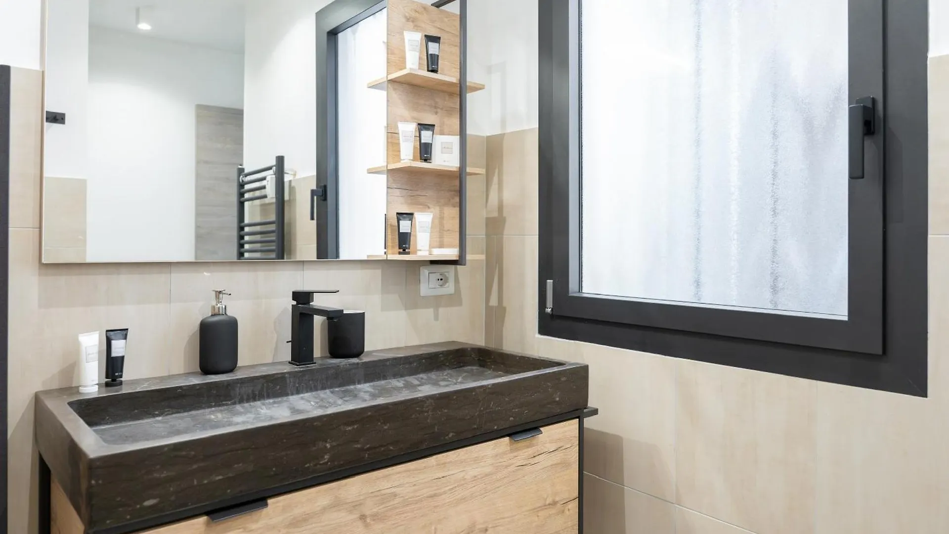 Penthouse With Panoramic Terrace -3 Min To Metro A Apartment Rome